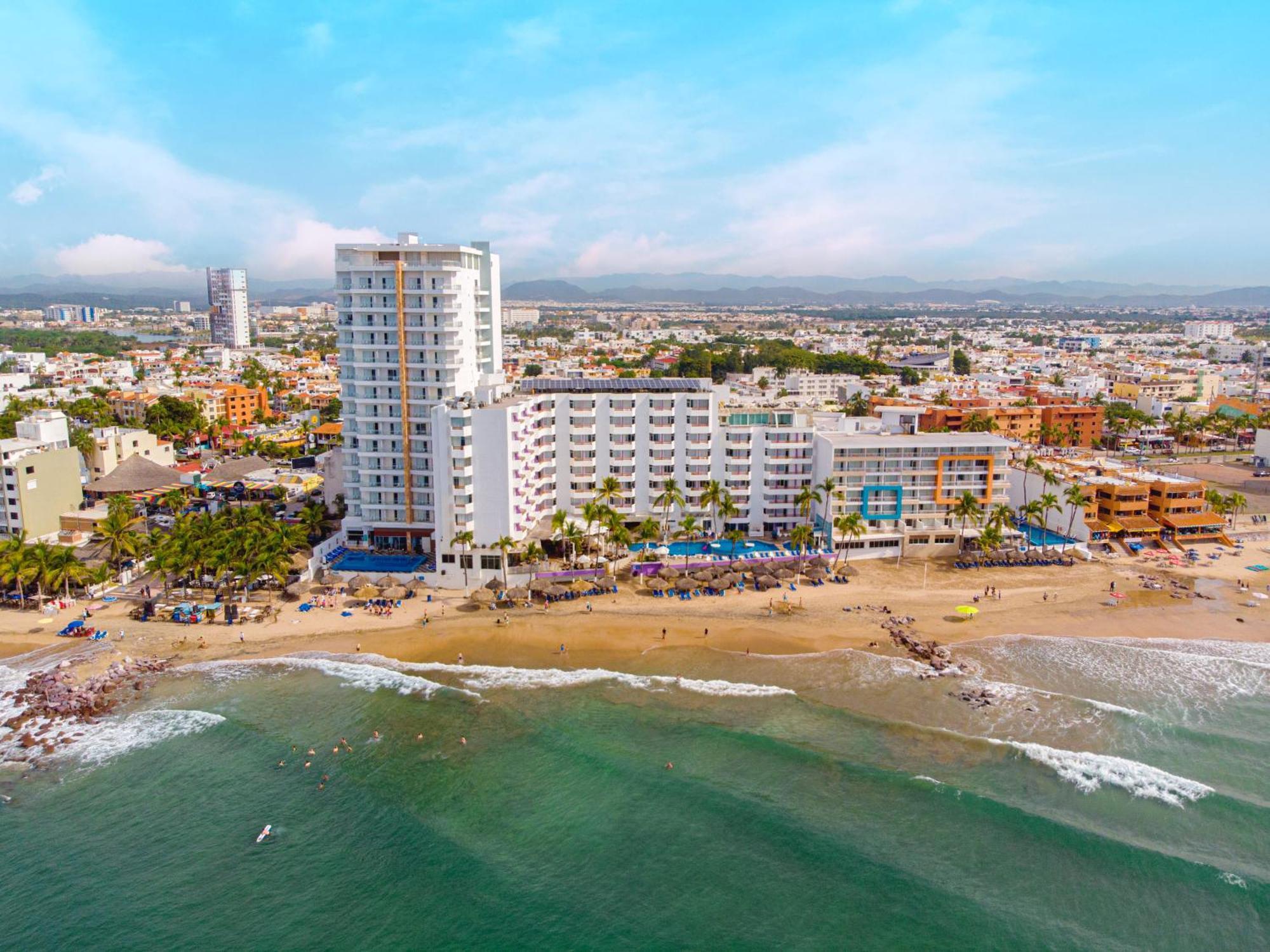 Pacific Palace Beach Tower Hotel Масатлан Экстерьер фото